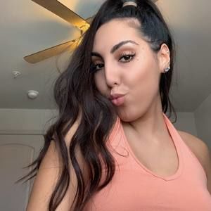 Meet your Posher, Camryn